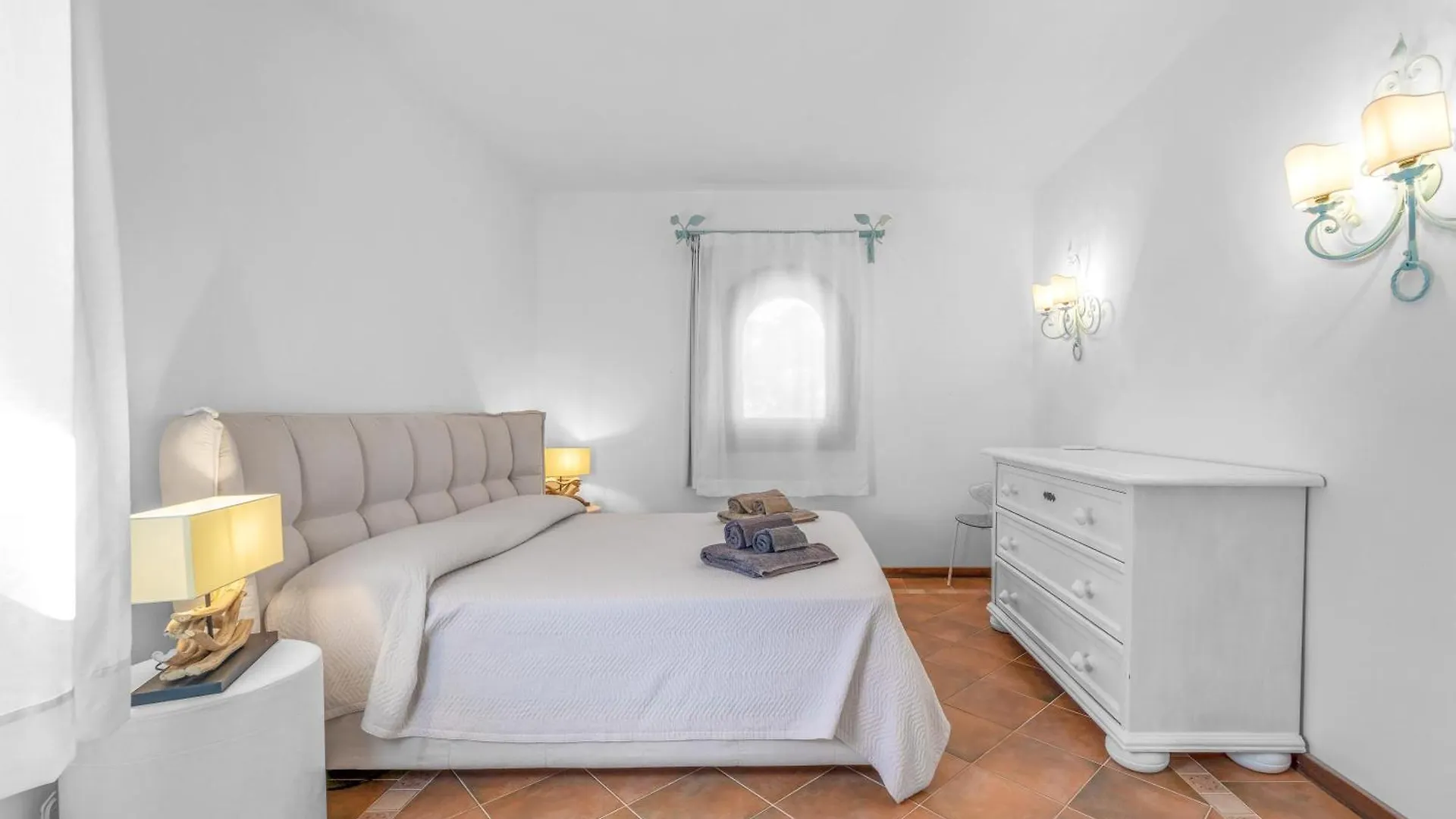 Вилла -Luxury- Torretta Con Piscina E Spiaggia A 300 Mt Лиша-ди-Вакка Италия