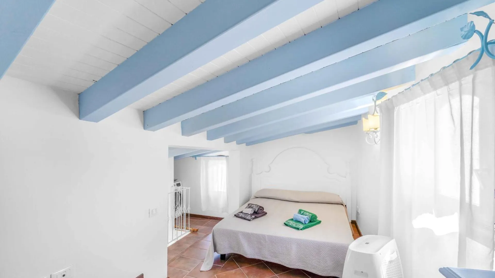 -Luxury- Torretta Con Piscina E Spiaggia A 300 Mt Лиша-ди-Вакка